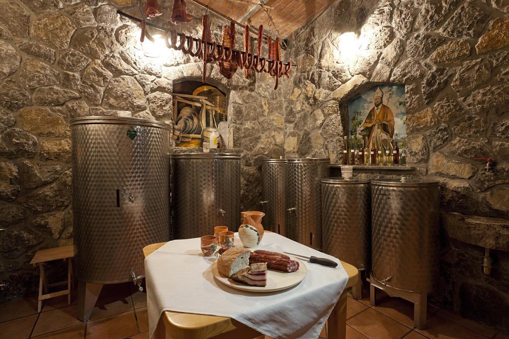 Ferienwohnung Tourist Farm Škrbina Otočec Zimmer foto